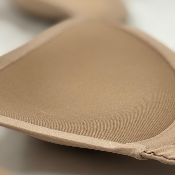 SKIMS Push-up Bra - Picture 7 of 7